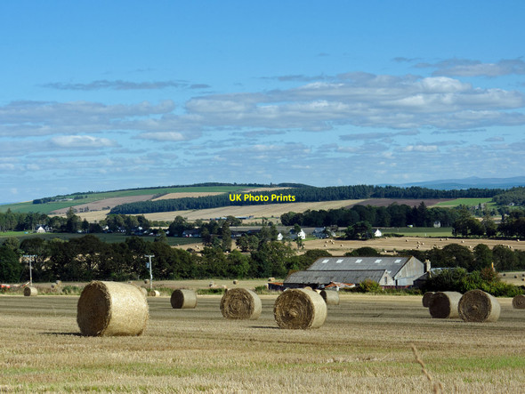 Photo 6"x4" Farmland around Wester Strath of Auchterflow Killen\/NH6758 c2014