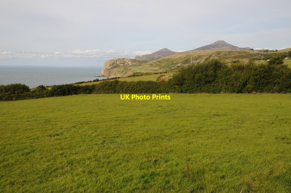 Photo 6"x4" The coast at Pistyll Pistyll\/SH3242 c2014