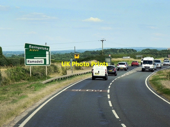 Photo 6"x4" A339, Kingsclere Road Wootton St Lawrence c2014