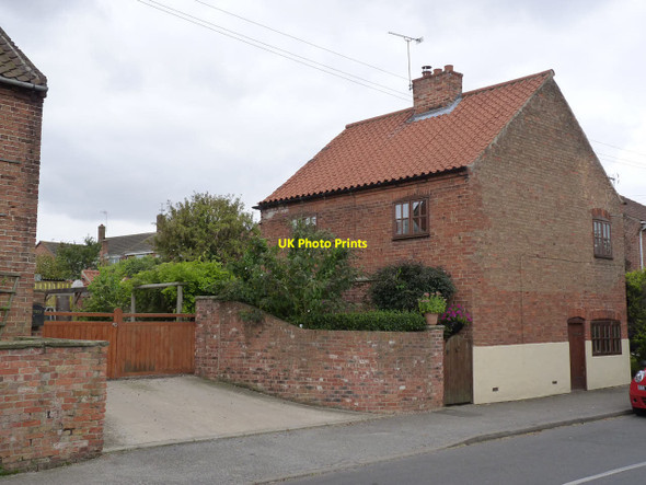 Photo 6"x4" Cottage on Main Street North Leverton with Habblesthorpe c2014