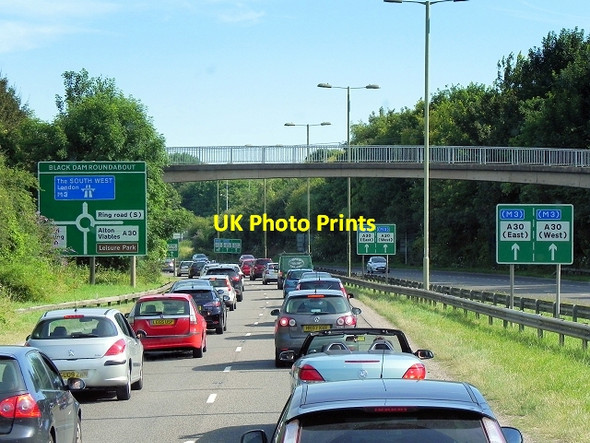 Photo 6"x4" Basingstoke, Ringway East - Footbridge near Black Dam Roundabout Basingstoke c2014