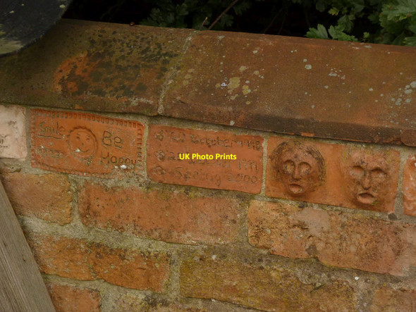 Photo 6"x4" South Leverton Millennium Monument (detail) North Leverton with Habblesthorpe c2014