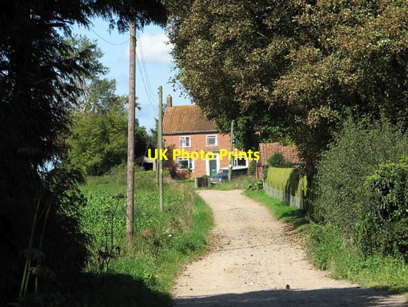 Photo 6"x4" Access road to Heath Farm Tuttington c2014