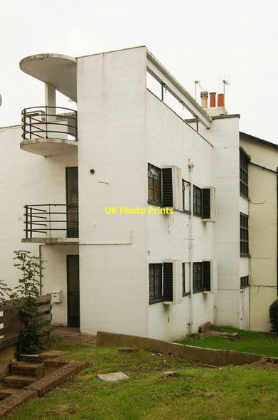 Photo 6"x4" Modernist house, Redhill - 2 Redhill\/TQ2750 c2013