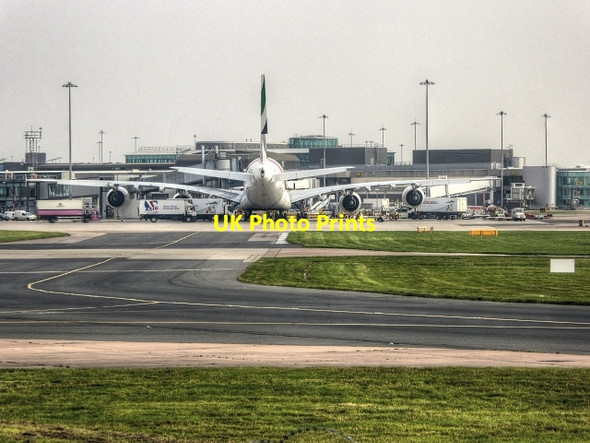 Photo 6"x4" Manchester Airport, Terminal 1 Thorns Green c2014