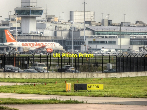 Photo 6"x4" Terminal 1, Manchester Airport Thorns Green c2014
