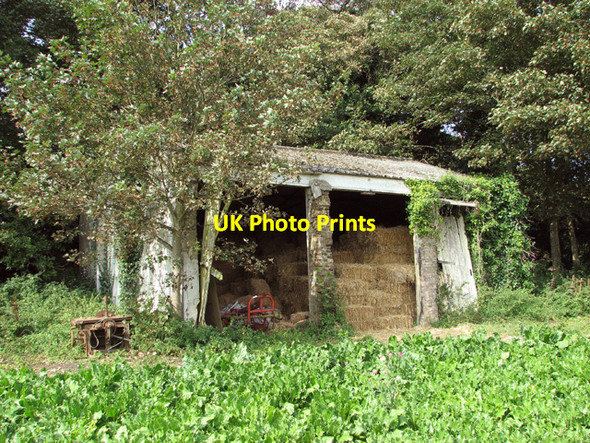 Photo 6"x4" Old RAF building Docking c2014