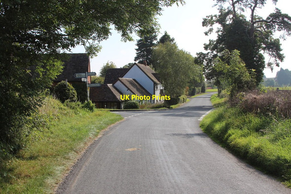Photo 6"x4" Road into Alfrick Alfrick Pound c2014