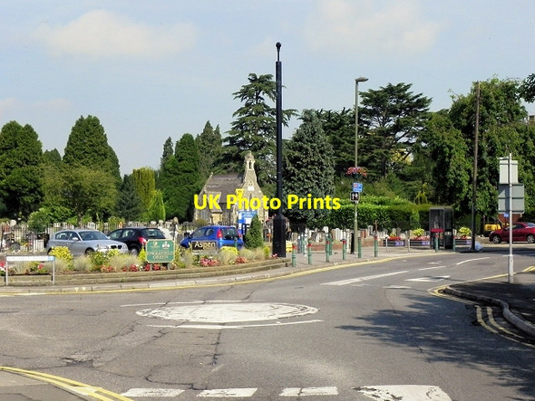 Photo 6"x4" Englefield Green Egham c2014