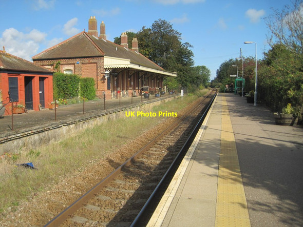 Photo 6"x4" Gunton railway station, Norfolk Lower Street\/TG2635 c2014