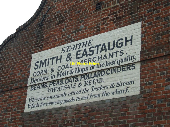 Photo 6"x4" Old Sign Beccles c2014
