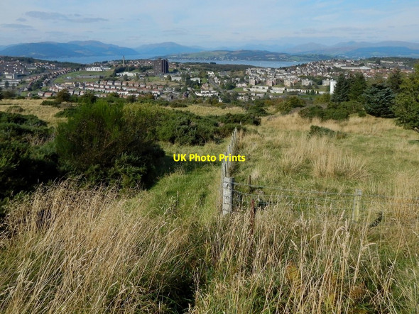 Photo 6"x4" Corner of fence Greenock\/NS2776 c2014