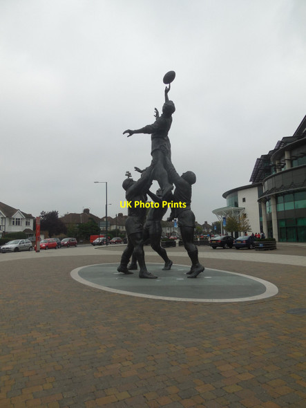 Photo 6"x4" Line-Out Sculpture, Twickenham Isleworth c2014