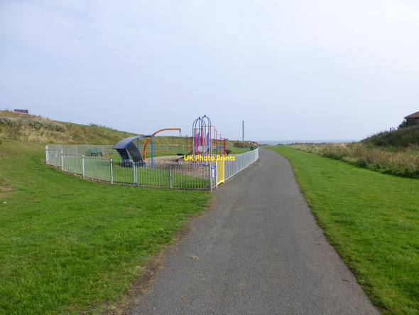 Photo 6"x4" Play park beside the Spital Burn Newbiggin-by-the-Sea c2014