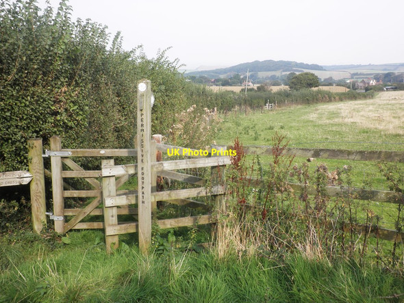 Photo 6"x4" Permissive footpath to Higher Town Amitabha Buddhist Centre c2014
