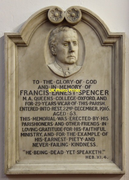 Photo 6"x4" All Saints, Haggerston - Wall monument Hackney c2014