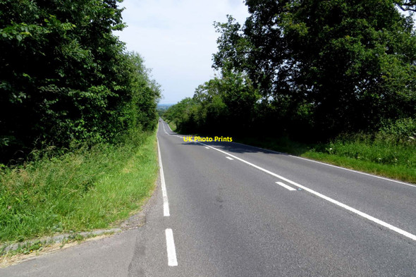 Photo 6"x4" The B4011 to Blackthorn Piddington\/SP6417 c2014