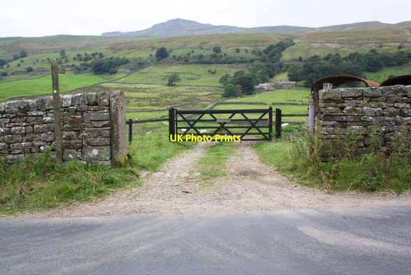 Photo 6"x4" Track to Deep Gill from B6259 Outhgill c2014