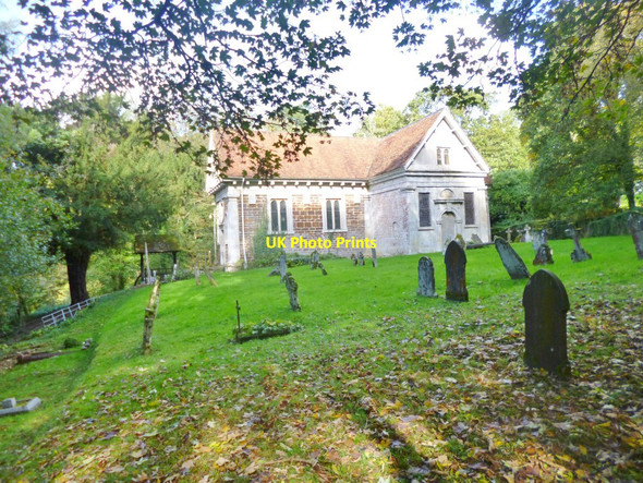 Photo 6"x4" Hale, churchyard Woodgreen\/SU1717 c2014
