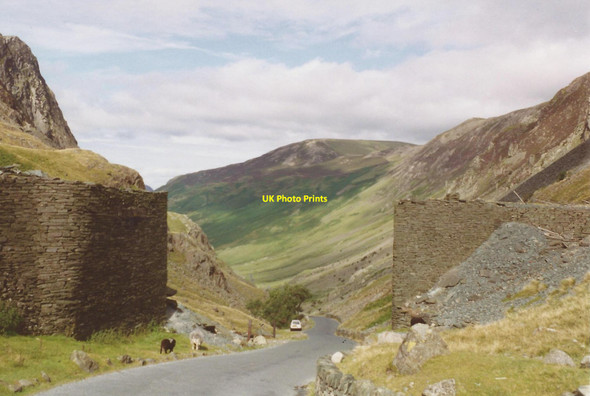 Photo 6"x4" The B5289 descends through Honister Pass Seathwaite\/NY2312 c1993