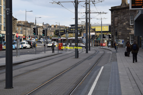 Photo 6"x4" Haymarket Tram Stop Craigleith\/NT2374 c2014