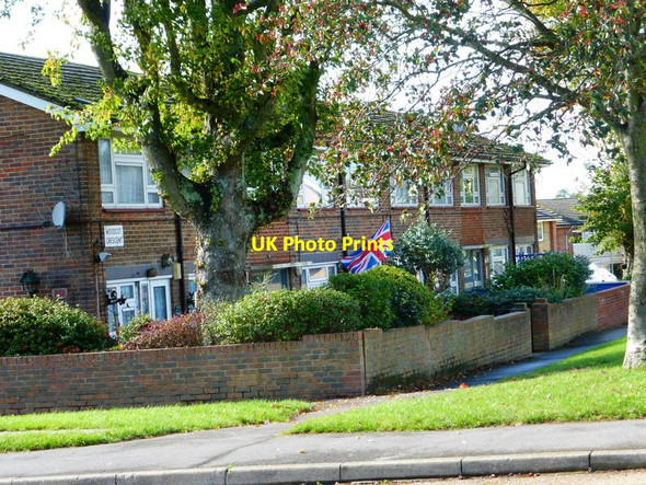 Photo 6"x4" Flying the flag in Woodcot Crescent Havant c2014