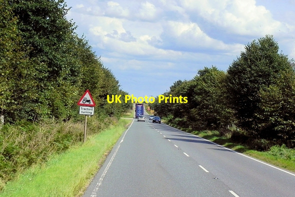 Photo 6"x4" A617 Kirklington Road White Post\/SK6257 c2014
