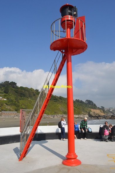 Photo 6"x4" Harbour light on the Banjo Pier Looe c2014