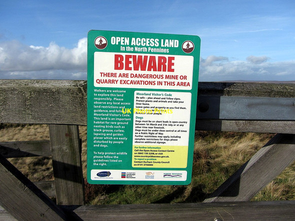 Photo 6"x4" Warning notice, Sikehead Ramshaw\/NY9547 c2014