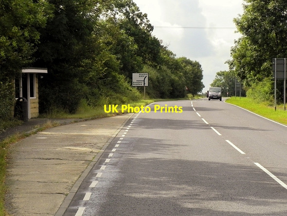 Photo 6"x4" Bus Stop on Stamford Road Carlby c2014