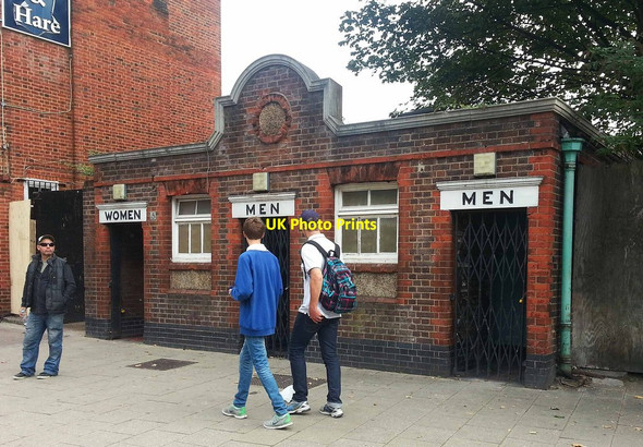 Photo 6"x4" Public convenience, High Road, Tottenham, London Tottenham c2013