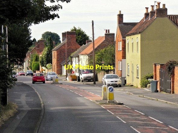 Photo 6"x4" Great Gonerby High Street Grantham c2014