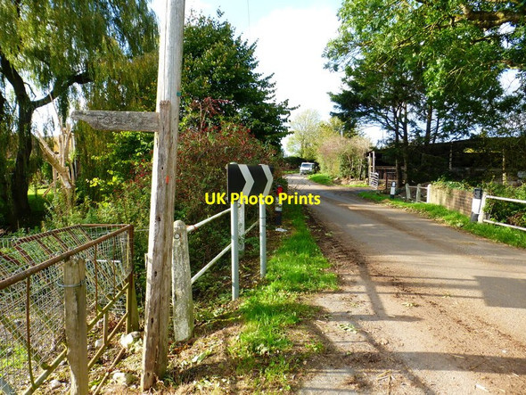 Photo 6"x4" Looking west on Sheepwash Lane Furzeley Corner c2014