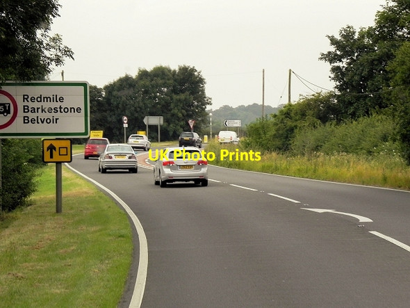 Photo 6"x4" A52 Westbound Elton on the Hill c2014