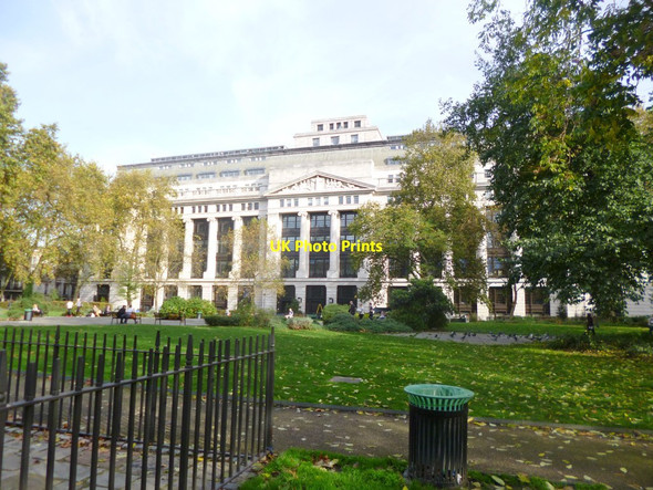 Photo 6"x4" Bloomsbury, Victoria House London c2014