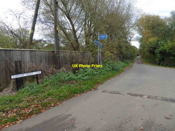 Photo 6"x4" Topham Ferry Lane and TPT sign Topham c2014