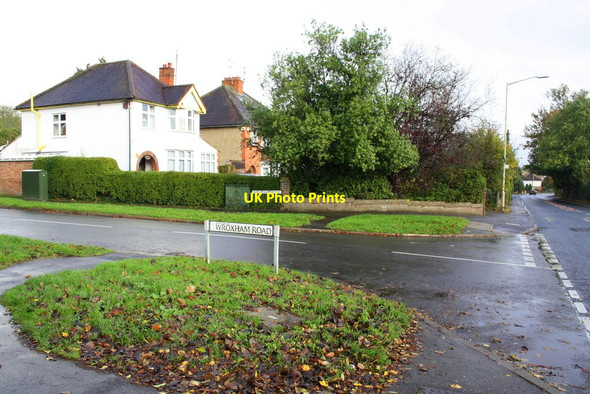 Photo 6"x4" Junction of Wroxham Road with Reading Road Woodley\/SU7572 c2014