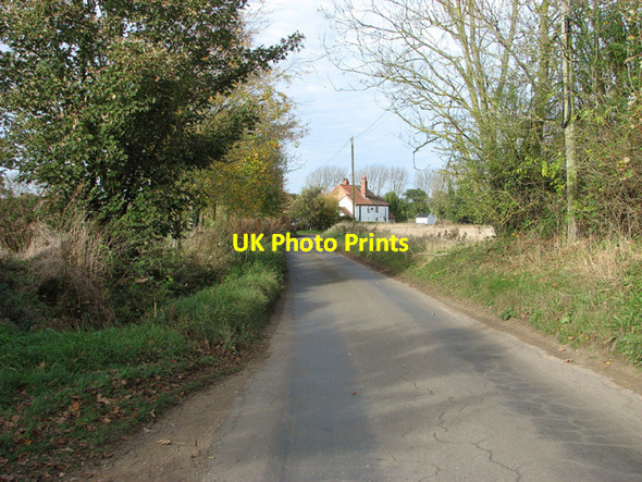 Photo 6"x4" View along Low Street Weasenham St Peter c2014