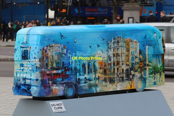 Photo 6"x4" Bus Art, '360\u00c2\u00b0 Panorama of London' London c2014
