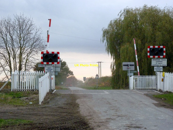 Photo 6"x4" Rushey Sidings level crossing Babworth c2014