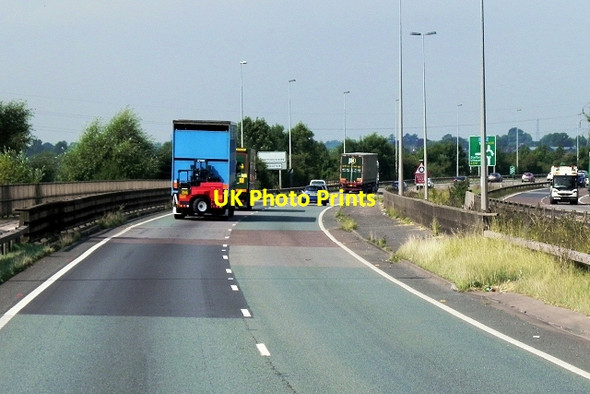 Photo 6"x4" Westbound A50 near Doveridge Uttoxeter c2014
