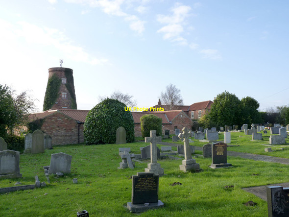 Photo 6"x4" Gringley Cemetery Gringley on the Hill c2014