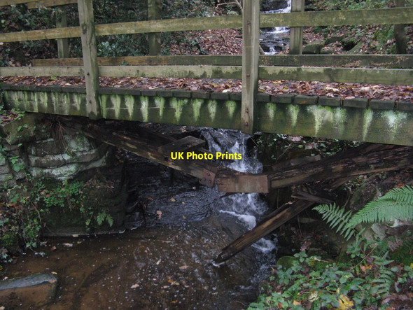 Photo 6"x4" Broken bridge! Edge Mount c2014