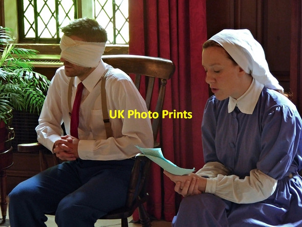 Photo 6"x4" Nurse Reading A Letter to a Soldier, Stamford Military Hospital, Recreation Room Dunham Town c2014