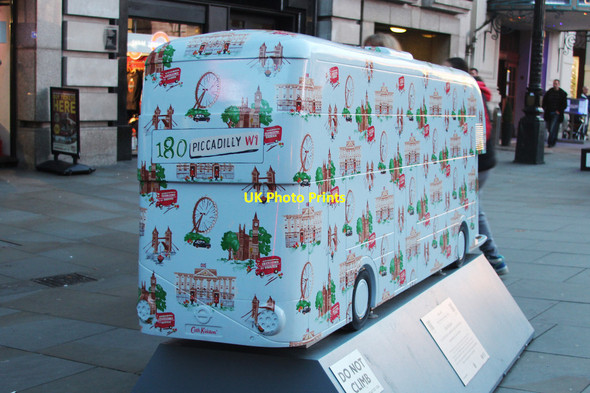 Photo 6"x4" Bus Art, 'Cath Kidston London Scene' Westminster c2014