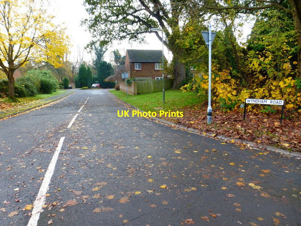 Photo 6"x4" Looking into Wyndham Road Woking c2014