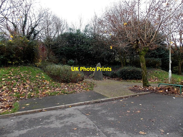 Photo 6"x4" Wilfred Owen memorial stone in Pontypridd Pontypridd\/ST0789 c2014