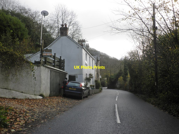Photo 6"x4" Roadside houses, Snapper Goodleigh\/SS5934 c2014