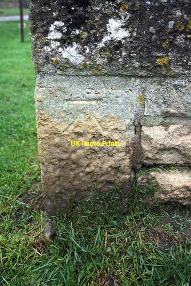 Photo 6"x4" Benchmark on bridge over brook Brookend\/SP3221 c2014