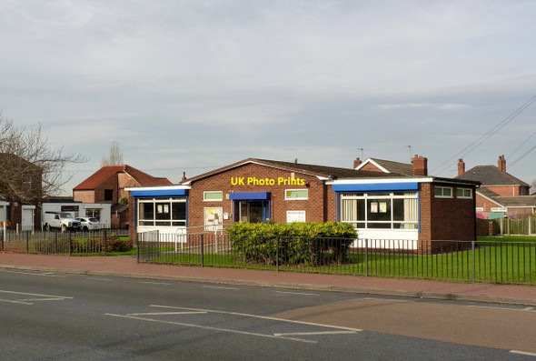 Photo 6"x4" Bircotes Library Bircotes c2014